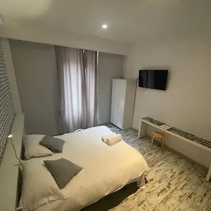 모시 모시 비비 B&B