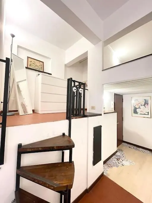 Cozy Apartment In Trastevere Roma